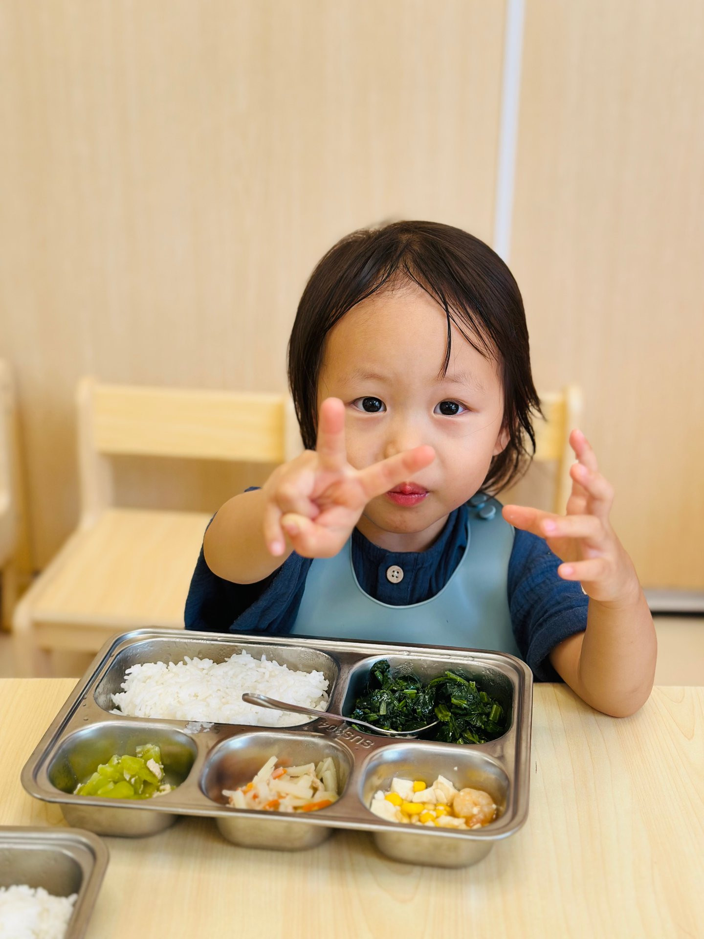 开心用餐
